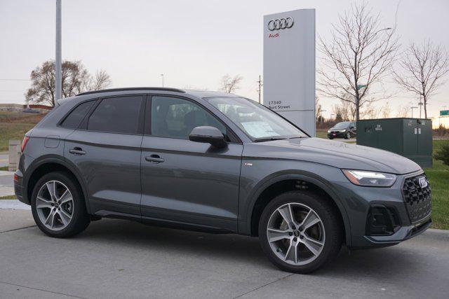 new 2025 Audi Q5 car, priced at $53,650