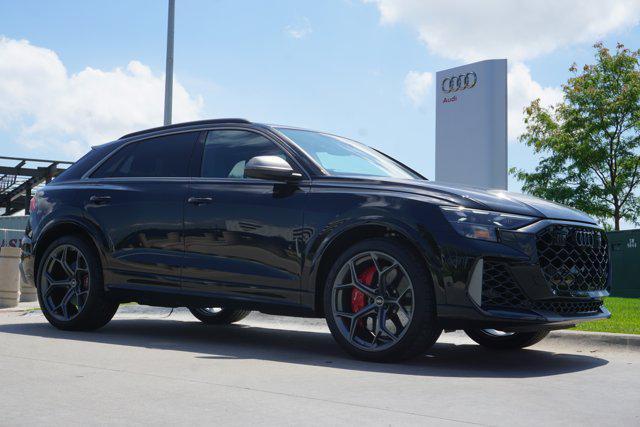 new 2025 Audi RS Q8 car, priced at $152,890
