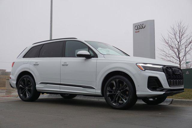 new 2025 Audi Q7 car, priced at $77,750