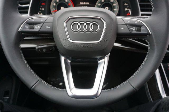 new 2025 Audi Q7 car, priced at $77,750