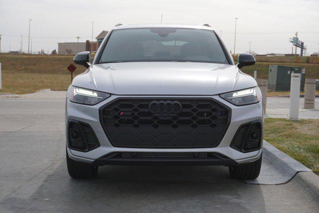 new 2024 Audi SQ5 car