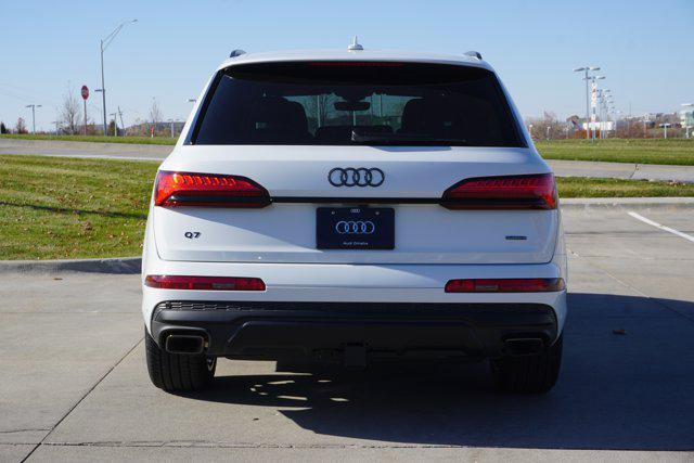 new 2026 Audi Q7 car, priced at $76,060