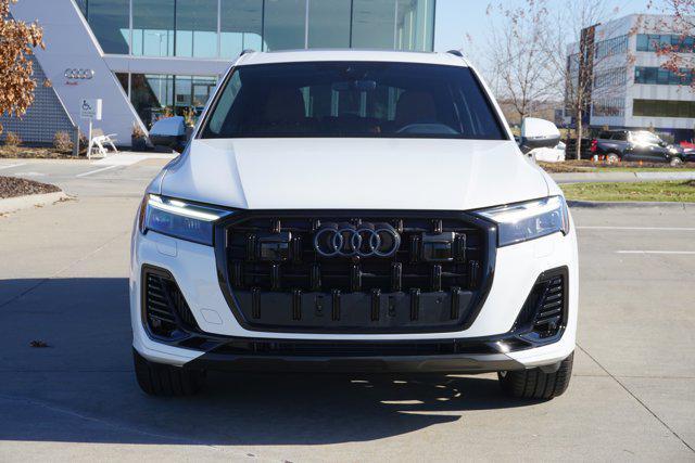 new 2026 Audi Q7 car, priced at $76,060