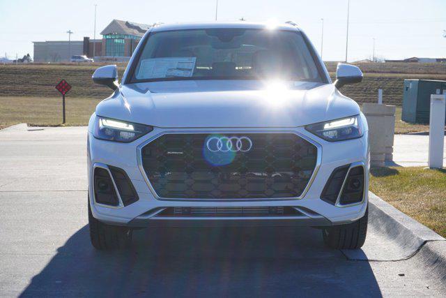 new 2025 Audi Q5 car, priced at $59,125