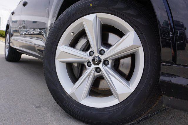used 2022 Audi Q7 car, priced at $37,800