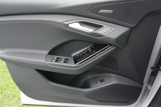 new 2025 Audi SQ6 e-tron car, priced at $76,455