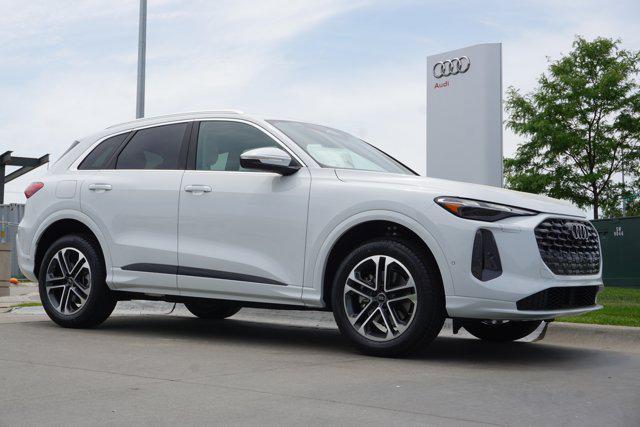 new 2025 Audi Q5 car, priced at $55,275