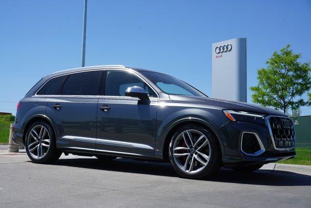new 2025 Audi SQ7 car, priced at $102,090