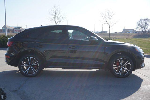 new 2025 Audi Q5 car, priced at $61,900