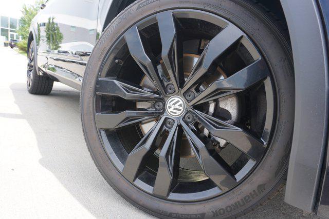 used 2021 Volkswagen Tiguan car, priced at $25,000