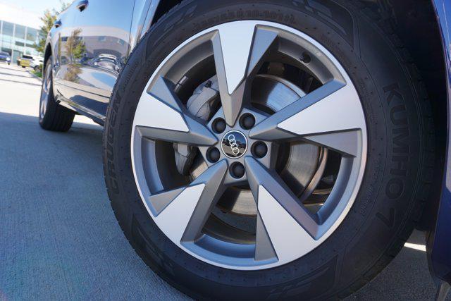 used 2025 Audi Q5 car, priced at $38,500