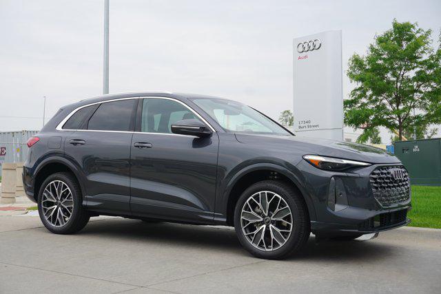 new 2025 Audi Q5 car, priced at $60,975