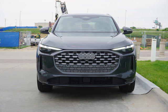new 2025 Audi Q5 car, priced at $60,975