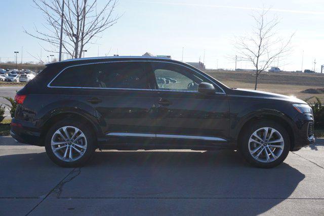 used 2025 Audi Q7 car, priced at $58,000