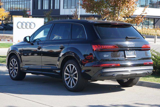 used 2024 Audi Q7 car, priced at $59,000