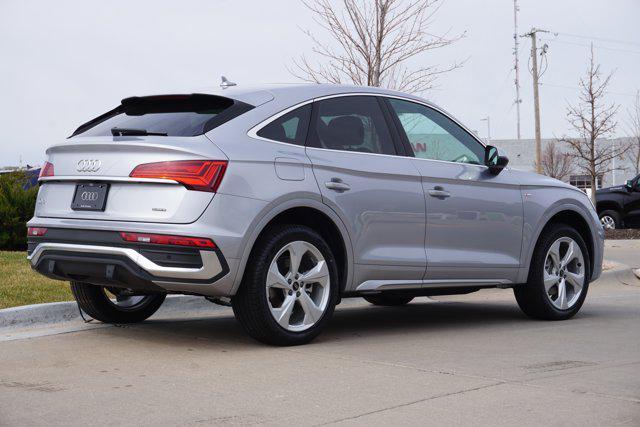 new 2025 Audi Q5 car, priced at $59,625
