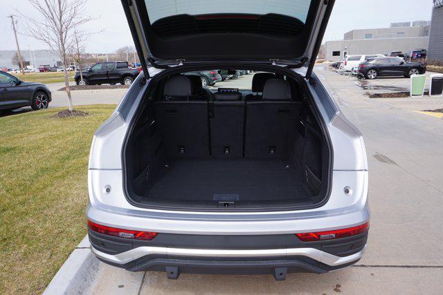 new 2025 Audi Q5 car, priced at $59,625