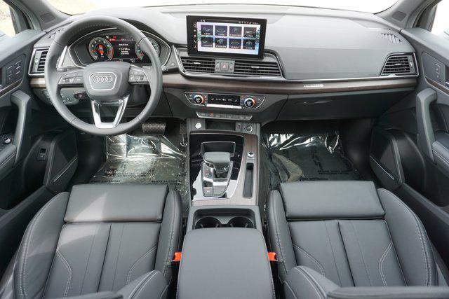 new 2025 Audi Q5 car, priced at $59,625