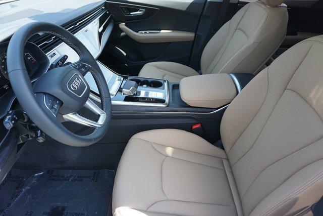 new 2025 Audi Q7 car, priced at $73,950