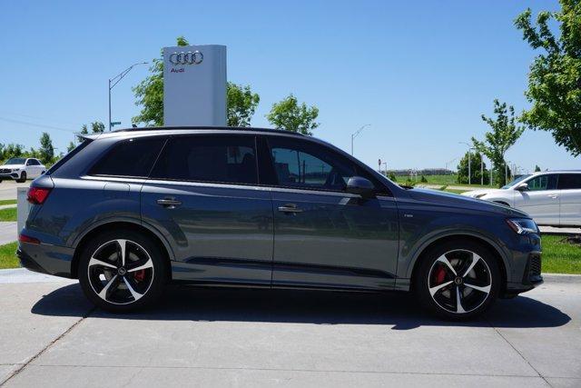 new 2024 Audi Q7 car, priced at $84,340