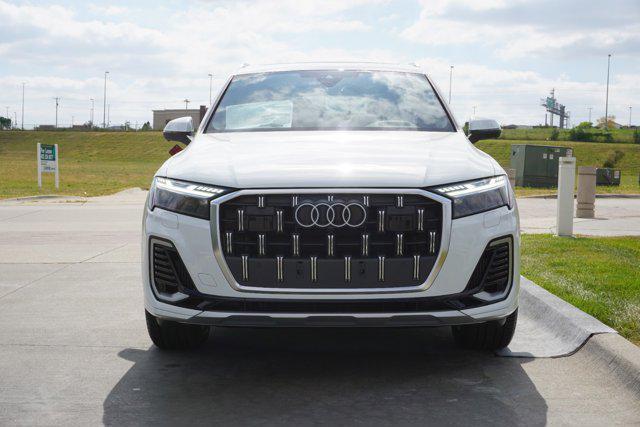 new 2025 Audi Q7 car, priced at $81,890