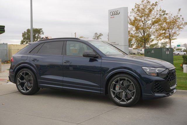 new 2026 Audi RS Q8 car, priced at $156,590