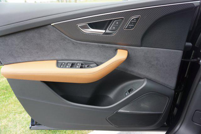 new 2026 Audi RS Q8 car, priced at $156,590