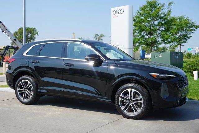 new 2025 Audi Q5 car, priced at $60,175