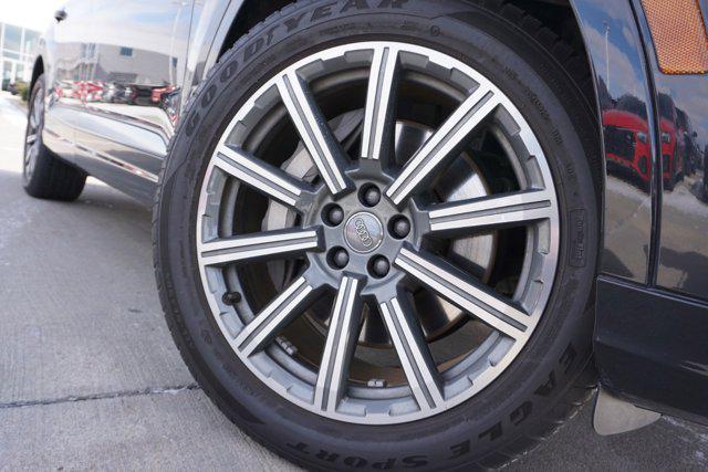 used 2018 Audi Q7 car, priced at $26,750