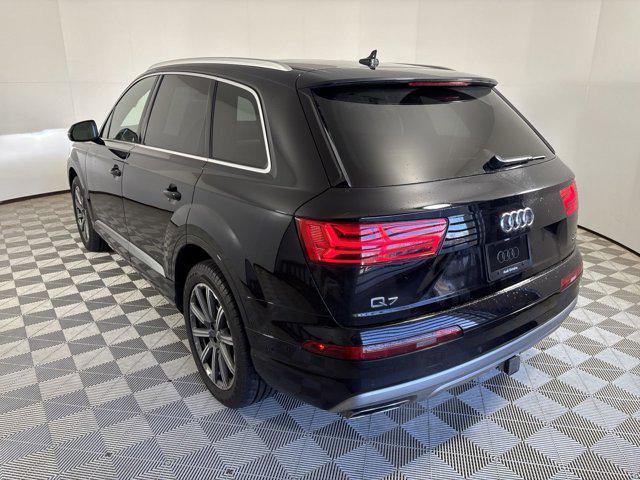 used 2018 Audi Q7 car, priced at $28,000