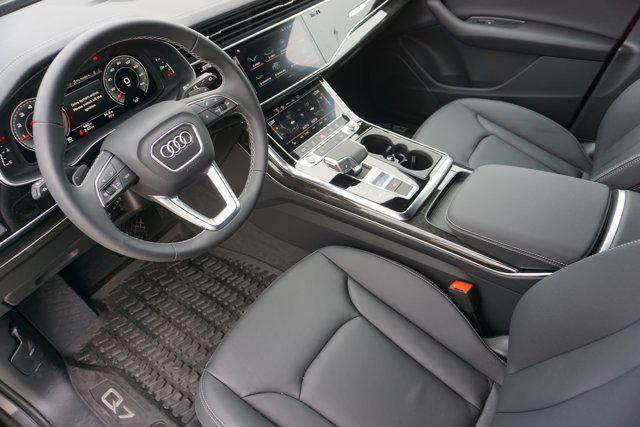 used 2025 Audi Q7 car, priced at $59,000