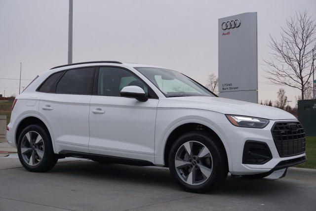 new 2025 Audi Q5 car, priced at $49,890