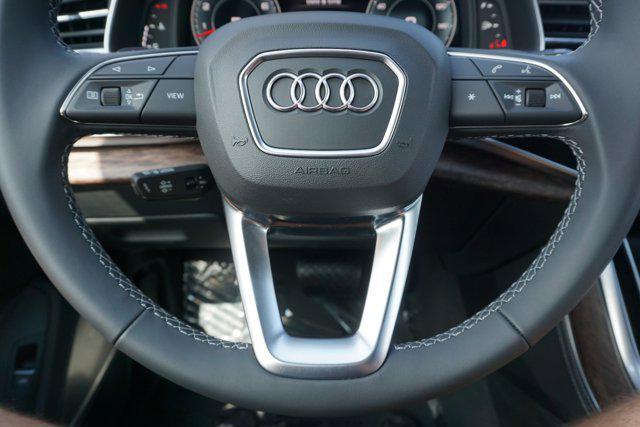 new 2025 Audi Q7 car, priced at $90,400