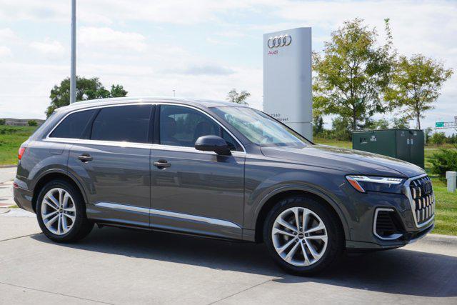 new 2025 Audi Q7 car, priced at $90,400