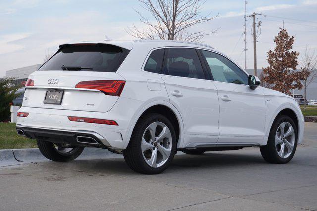 new 2025 Audi Q5 car, priced at $57,490