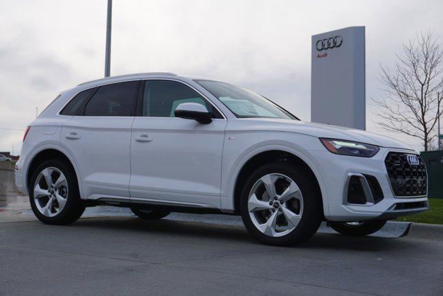 new 2025 Audi Q5 car, priced at $57,490