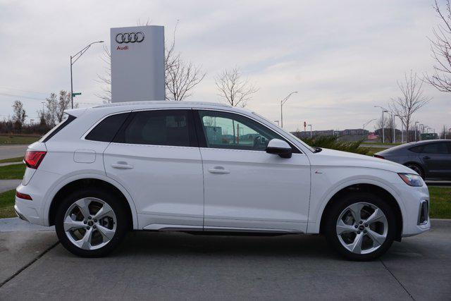 new 2025 Audi Q5 car, priced at $57,490