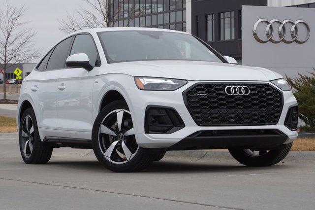 used 2022 Audi Q5 car, priced at $40,250