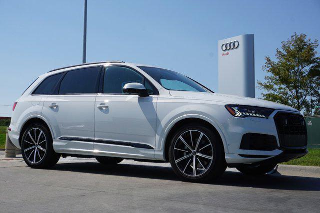 new 2024 Audi Q7 car, priced at $78,460