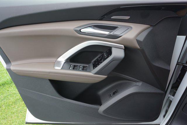 new 2025 Audi Q5 car, priced at $58,800