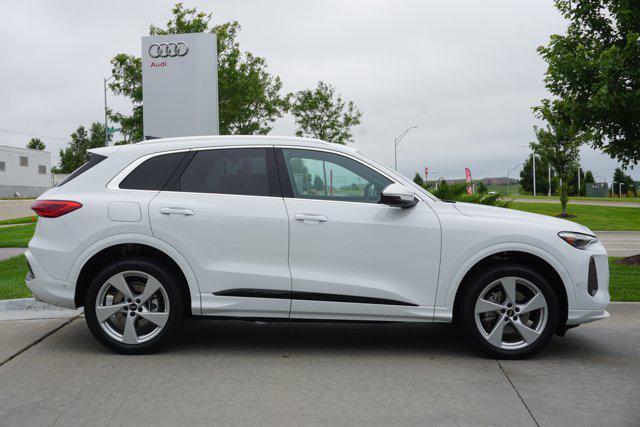 new 2025 Audi Q5 car, priced at $58,800