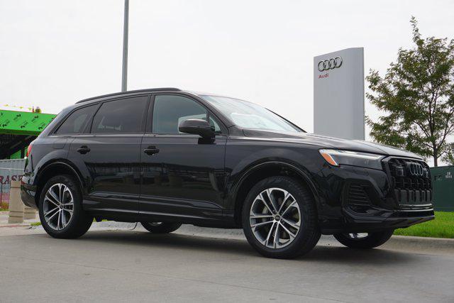 new 2025 Audi Q7 car, priced at $66,555