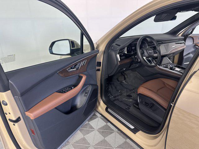 used 2025 Audi Q7 car, priced at $62,500