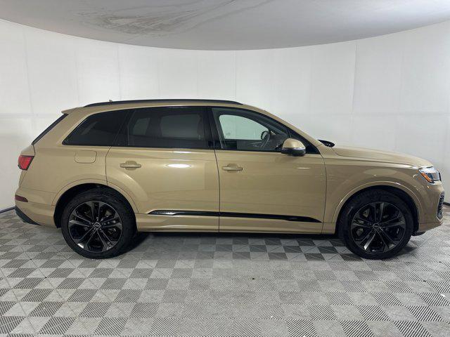 used 2025 Audi Q7 car, priced at $62,500