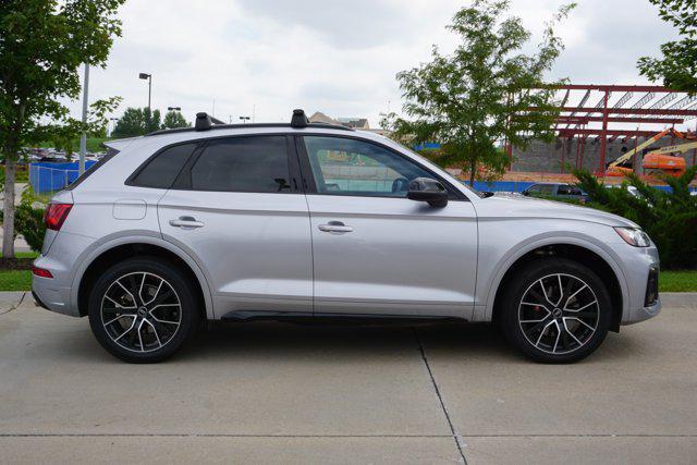 used 2022 Audi SQ5 car, priced at $44,000