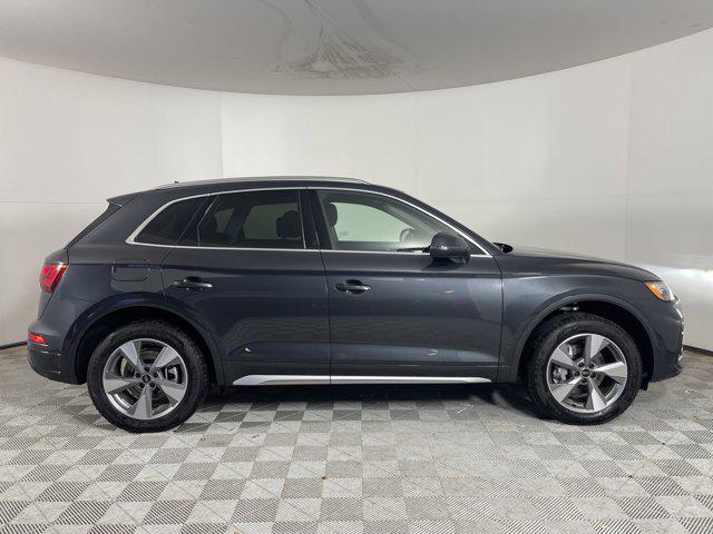 used 2024 Audi Q5 car, priced at $40,250