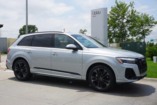 new 2025 Audi Q7 car, priced at $84,345