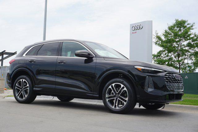 new 2025 Audi Q5 car, priced at $60,175