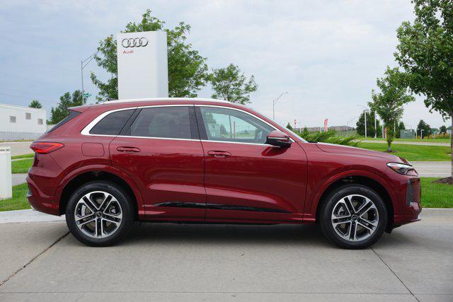 new 2025 Audi Q5 car, priced at $55,275
