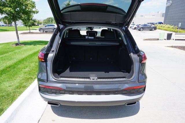 new 2025 Audi Q5 car, priced at $54,640
